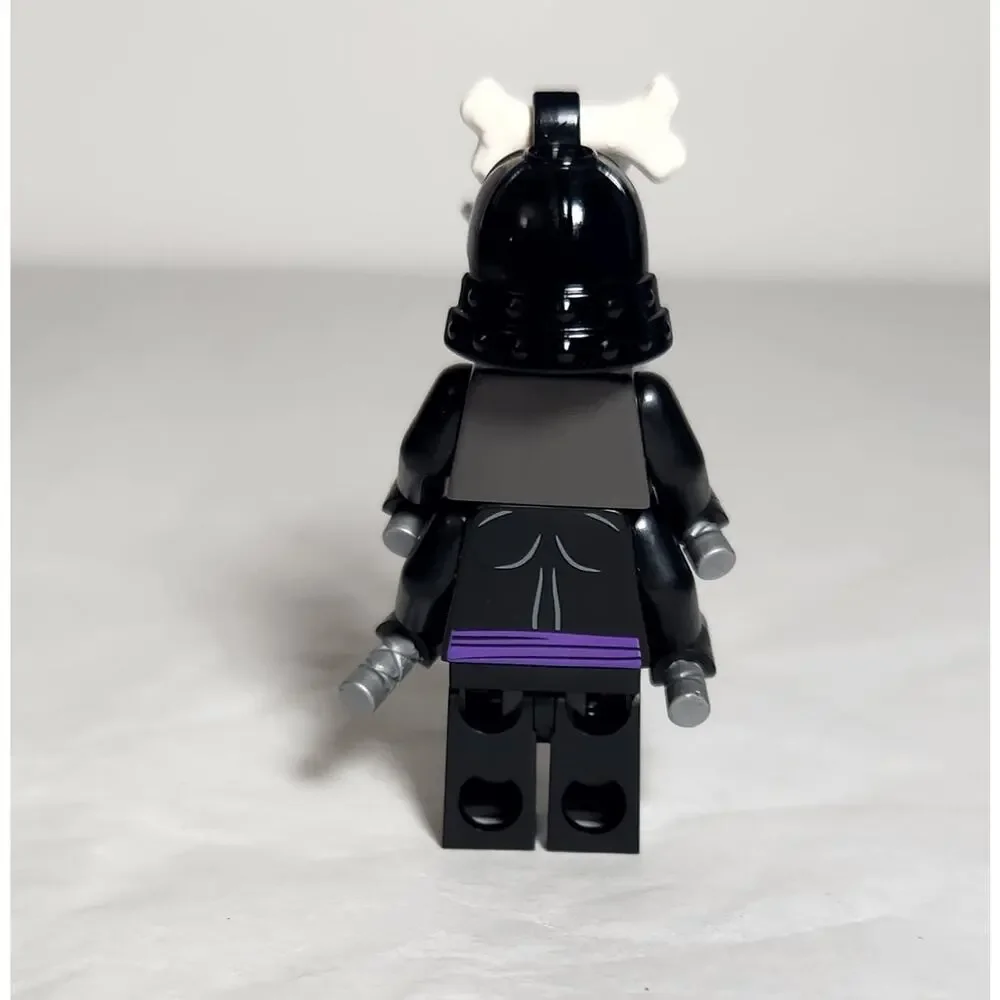 Lego Ninjago Lord Garmadon Minifigure With White Bone & 4 Swords Pre-owned - Picture 4 of 4